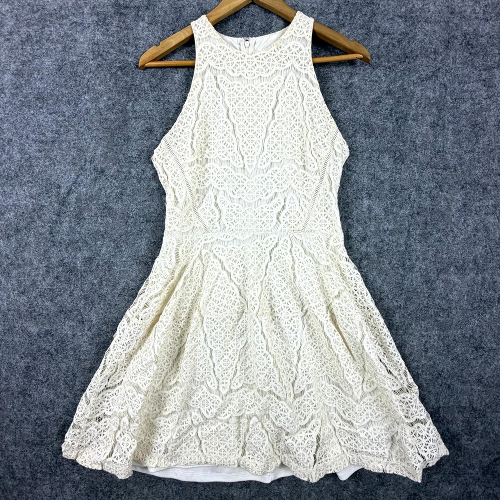 Mossimo Fit & Flare Dress Womens Medium Off White Lace Feminine Angelcore Girly
